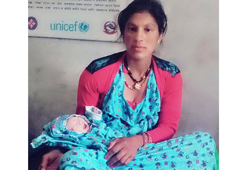 परीक्षा दिँदादिँदै छोरी जन्मिएपछि ...