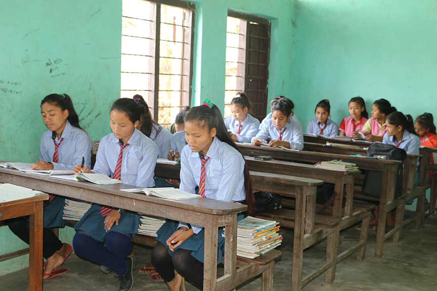 छात्रावासले चेपाङ बालबालिकाको पढाइमा सुधार