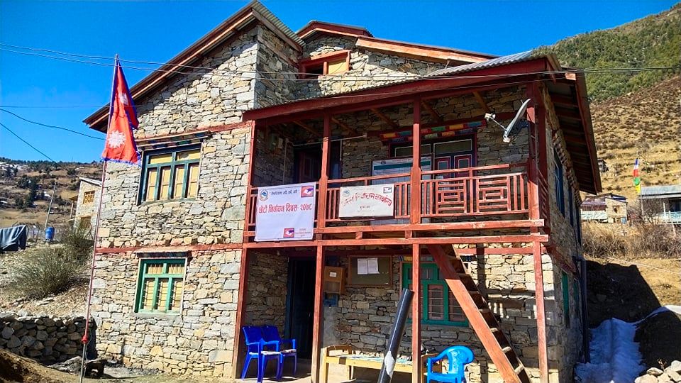 हुम्लाका सातवटै गाउँपालिका पुगे मतदान अधिकृत