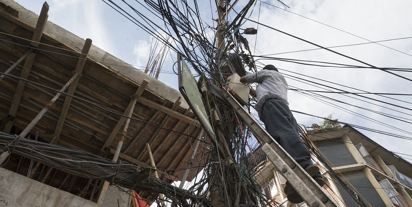विद्युतको तार भूमिगत गर्ने विषयमा प्राधिकरण र भौतिक मन्त्रालयबीच टसल