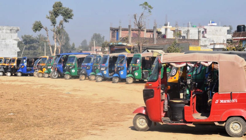 अनुमतिपत्रविना ट्याम्पु र इरिक्सा चल्दा जोखिम बढ्दै