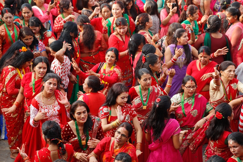 आज हरितालिका तीज, पशुपतिसहित देशभरका शिवालयमा घुइँचो
