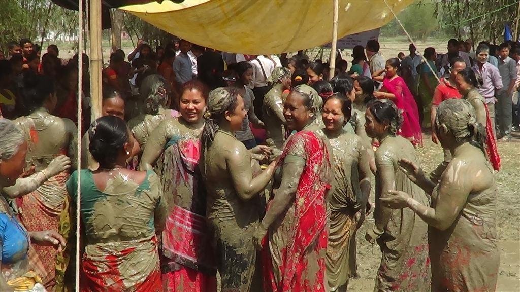 पूर्वी तराईमा आजदेखि सिरुवा पर्व शुरु