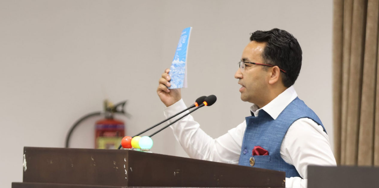 रास्वपाको  दाबी : चुनावपछि वाचापत्र नफ्याँक्ने, प्रतिबद्धता पूरा गर्ने लक्ष्य