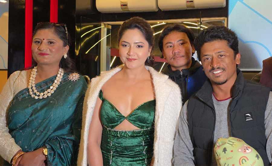 बल्छी धुर्बे स्टारर ‘गोबर गणेश’ को मर्मस्पर्शी ट्रेलर सार्वजनिक