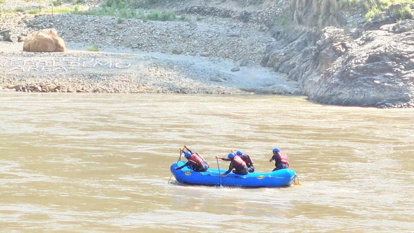 नेपालका अब आफ्नै गोताखोर, उपप्रधानमन्त्री श्रेष्ठले दिए प्रमाणपत्र