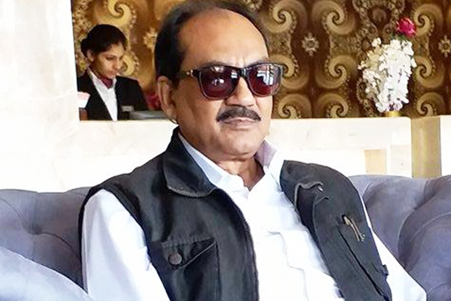 विराटनगरमा आफ्नै कार्यकर्ताले गरे कांग्रेसका केन्द्रीय सदस्यमाथि हातपात