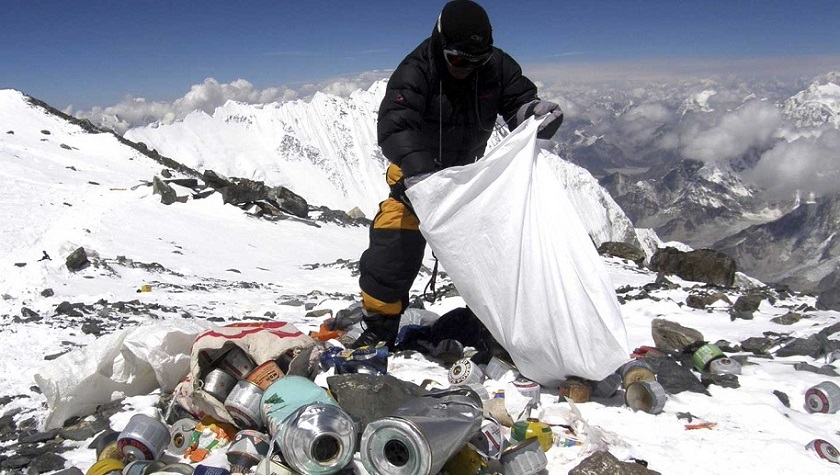 सेनाको हिमाल सफाइ टोली अन्नपूर्णमा