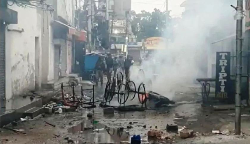 भारतमा मुस्लिमको प्रदर्शनमा हिंसा भड्कियो, २ जनाको मृत्यु