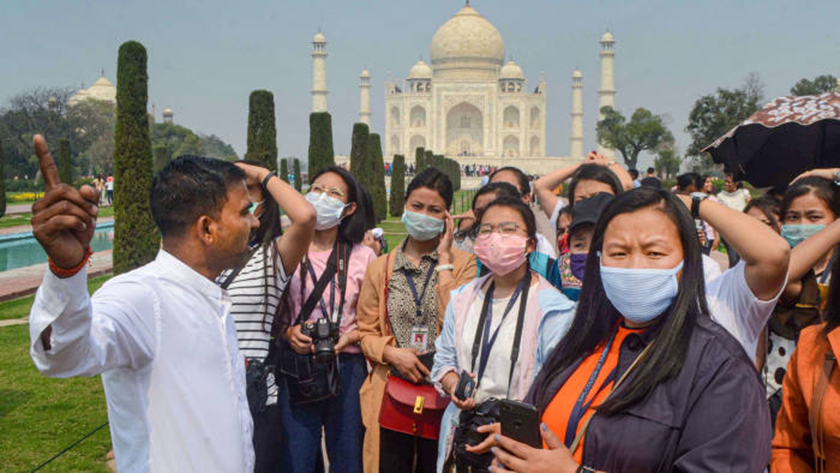 भारतमा १६ दिनमा २० लाख थप सङ्क्रमित