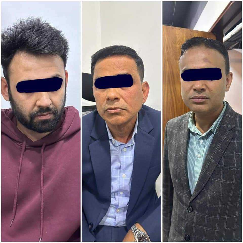 १ करोड बढी विदेशी मुद्रासहित ३ भारतीय दरबारमार्गबाट पक्राउ