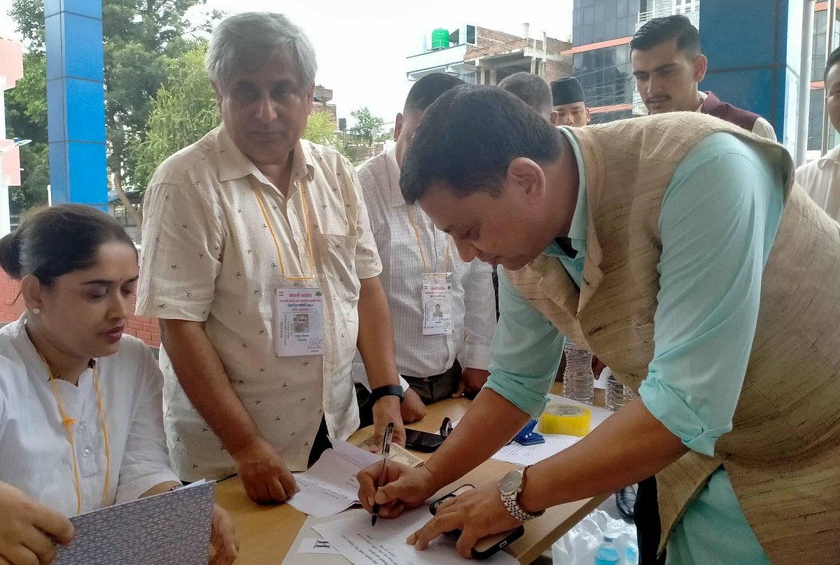 प्रदेश संसदीय दलको नेताका लागि बानियाँको मनोनयन