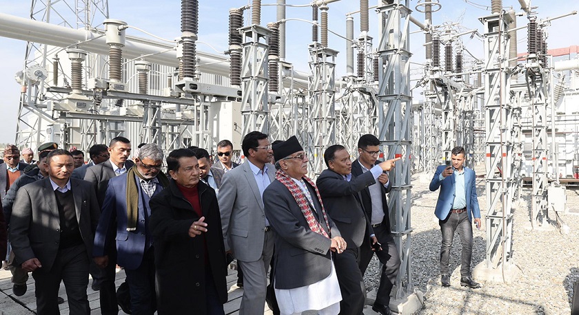 प्रधानमन्त्री प्रचण्डद्वारा इनरुवा ४०० केभी सवस्टेशनको उद्घाटन