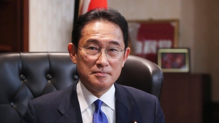 जापानका नवनियुक्त प्रधानमन्त्री किशिदाद्वारा पदभार ग्रहण