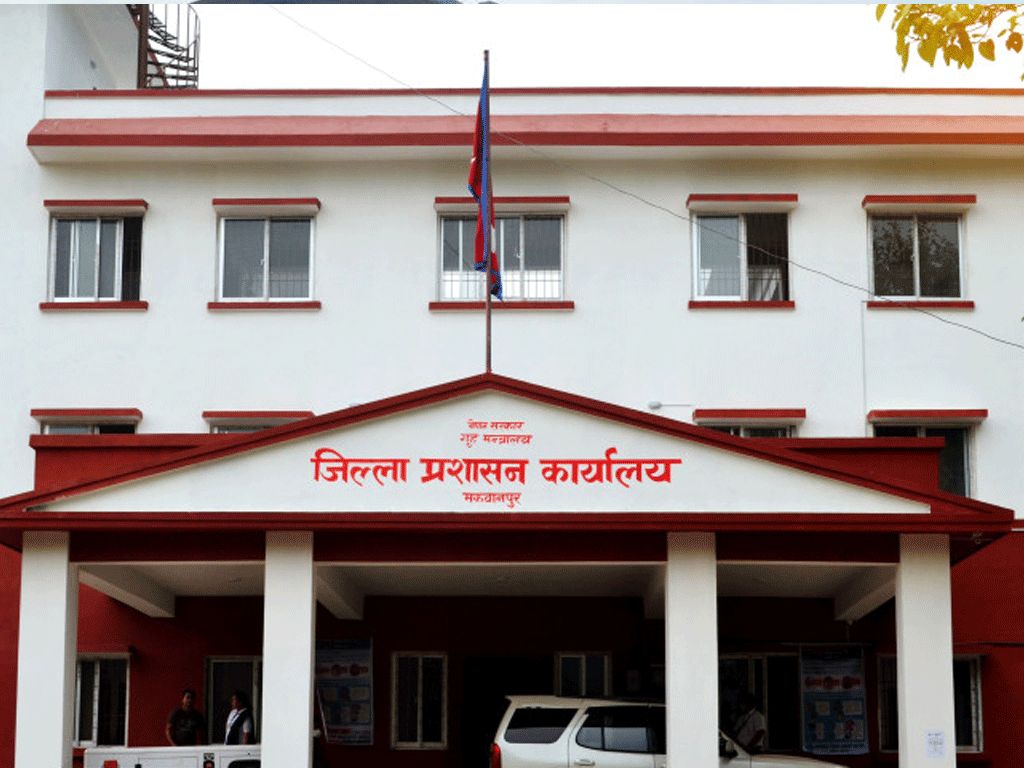 मकवानपुरमा निषेधाज्ञा र कर्फ्यु हट्यो