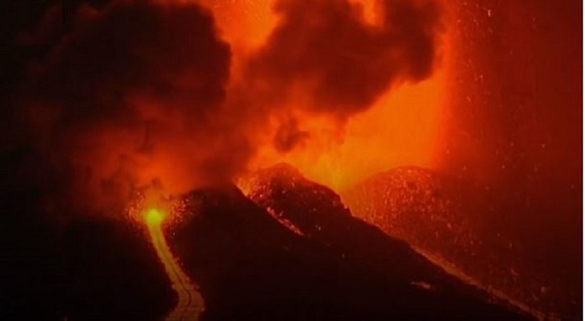स्पेनको ला पाल्मा टापुमा ज्वालामुखी विस्फोटन हुँदा हजारौं मानिस प्रभावित