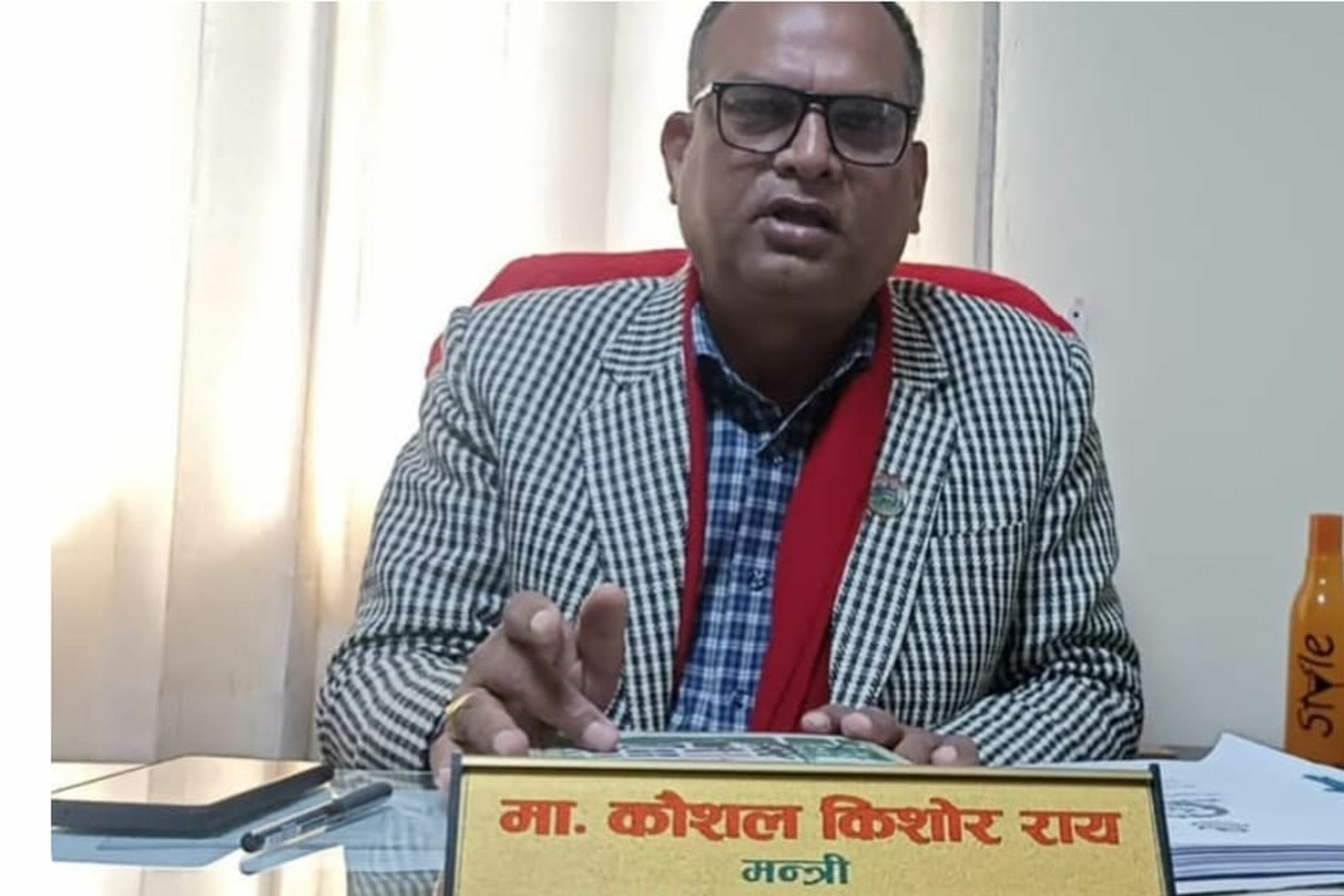 यातायात क्षेत्रका समस्या समाधानमा सबैको सहयोग आवश्यक छ: प्रदेश यातायातमन्त्री राय