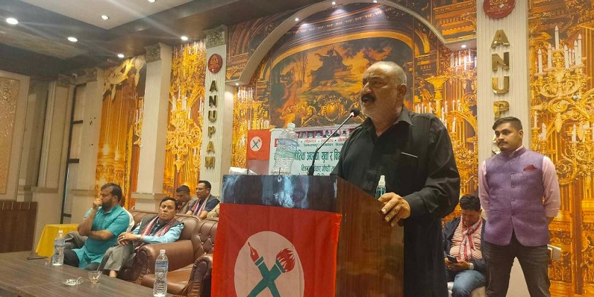 चोकमा बसेर सभापतिको विरोध गर्दैमा पार्टी रूपान्तरण हुँदैन : सहमहामन्त्री राठौंर