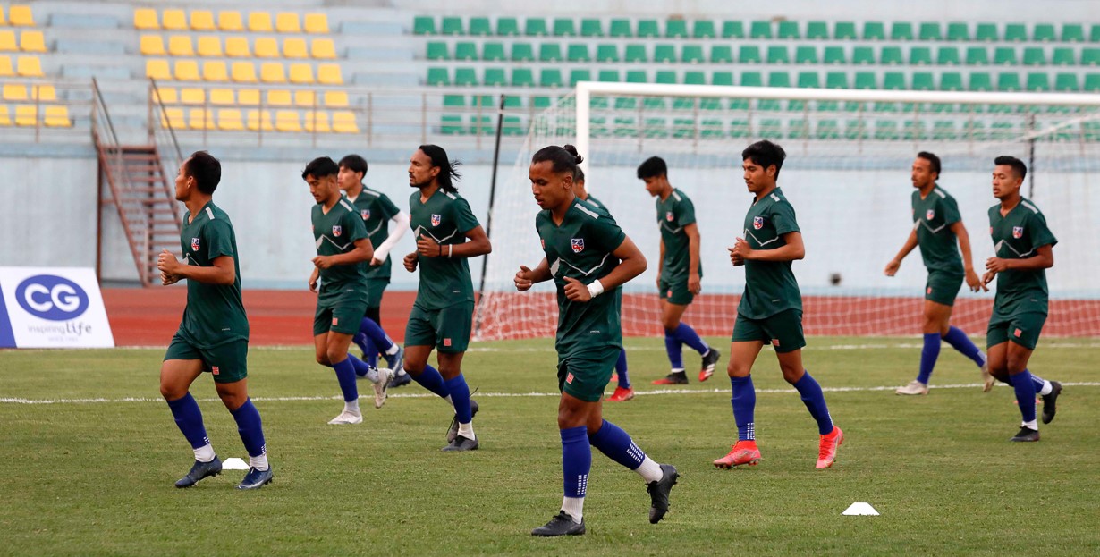 त्रिदेशीय कप फुटबलमा नेपाल  र बंगलादेशबीच आज  लिगको अन्तिम खेल  हुँदै