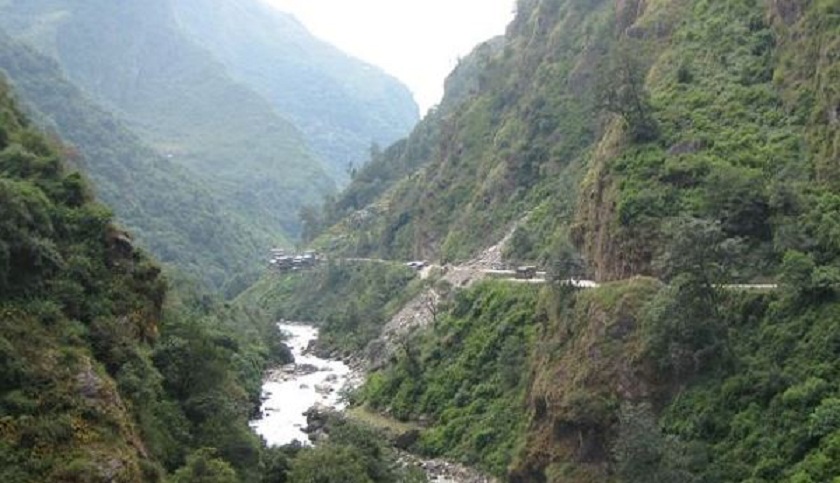 कोदारी राजमार्ग आंशिकरूपमा सञ्चालन