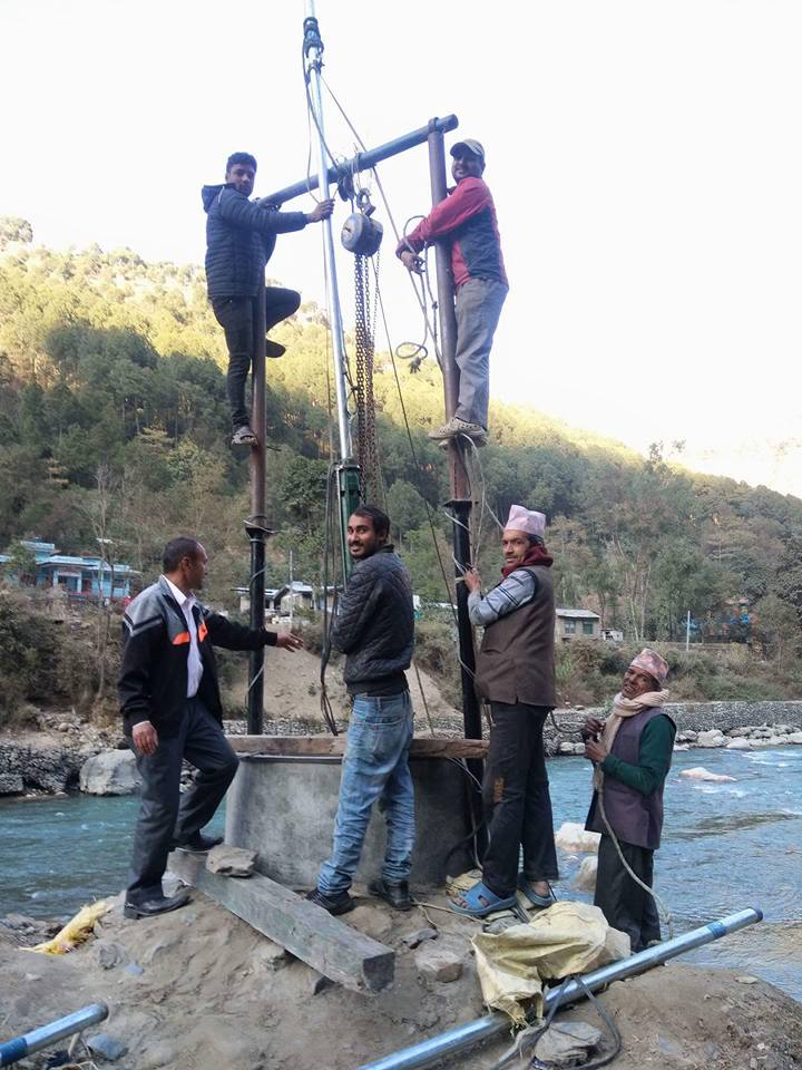 मोबाइल एप्लको सहायताले डॉडामा पानि पुगेपछी ...