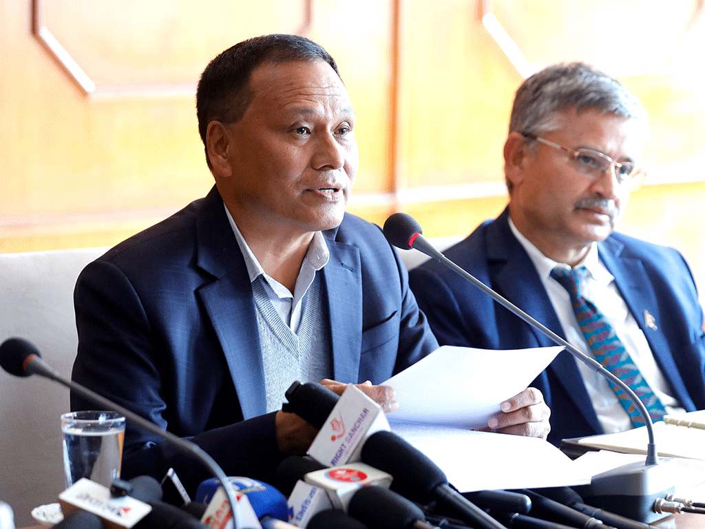 ‘सम्पत्ति विवरण हामीले बुझाएका छौँ, प्रधानमन्त्री कार्यालयले सार्वजनिक गरेन’ : कुलमान घिसिङ