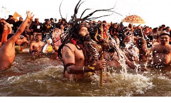 कुम्भ मेलामा आज माघ पूर्णिमा स्नान, भक्तजनहरूको ठूलो संख्यामा आगमन