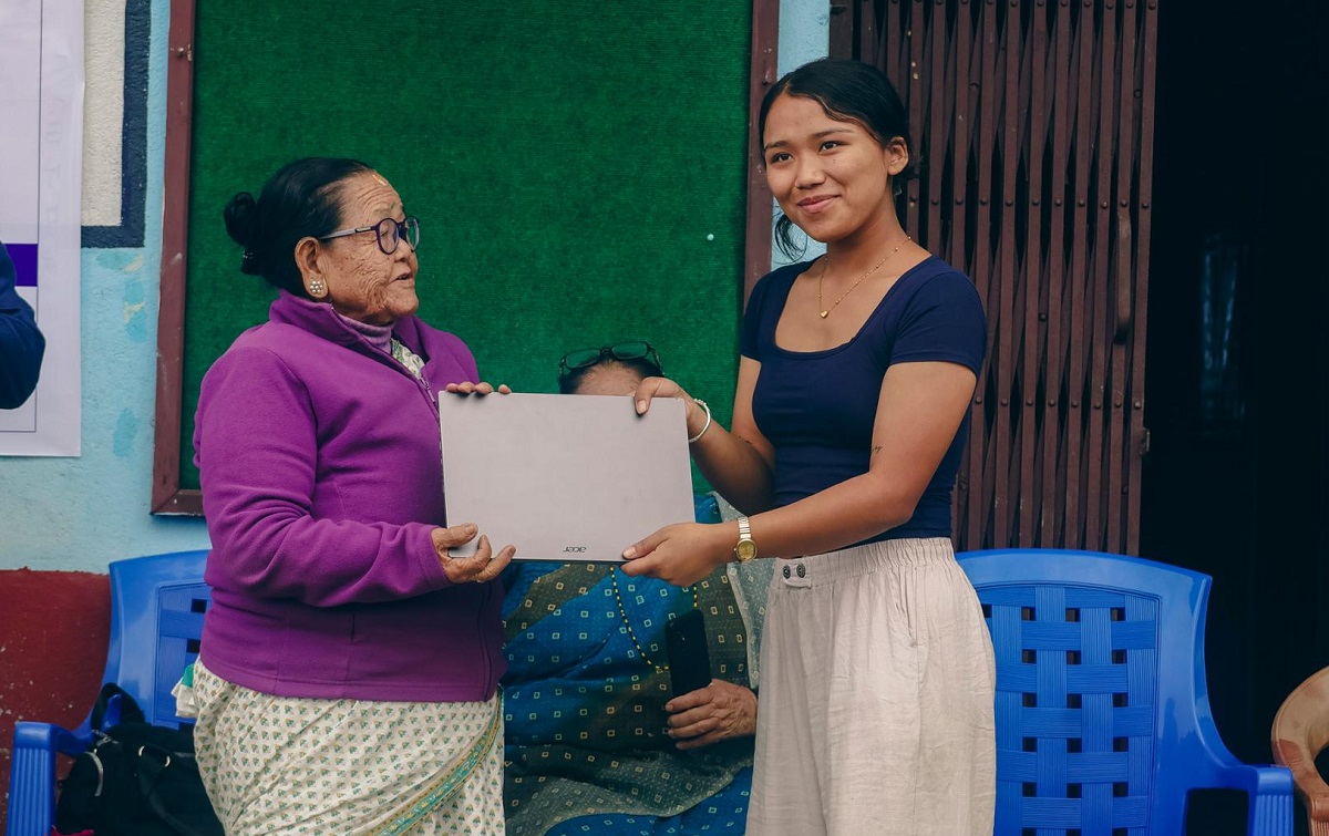 स्वरोजगार प्रवर्द्धनका लागि २० उद्यमीलाई ल्यापटप वितरण