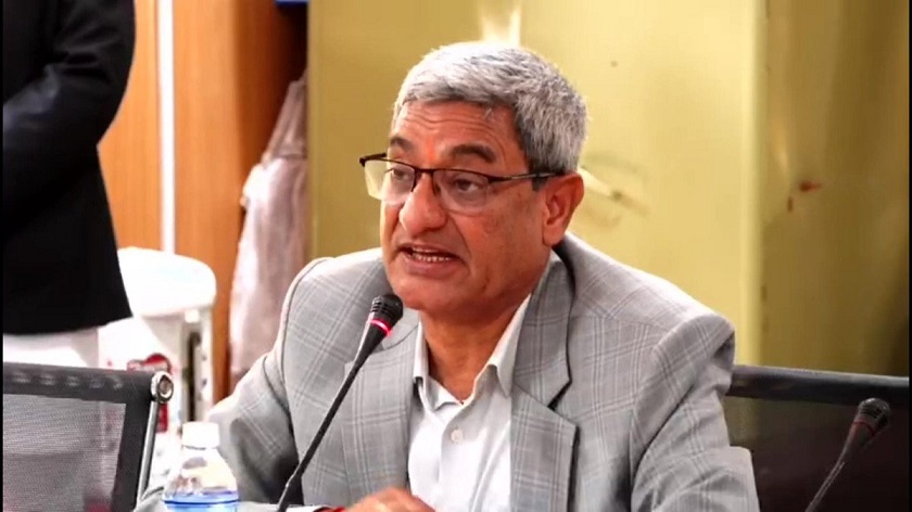 इलाका प्रशासन कार्यालयबाट नागरिकता वितरण गर्ने प्रक्रिया अघि बढाएका छौँ : गृहमन्त्री लेखक