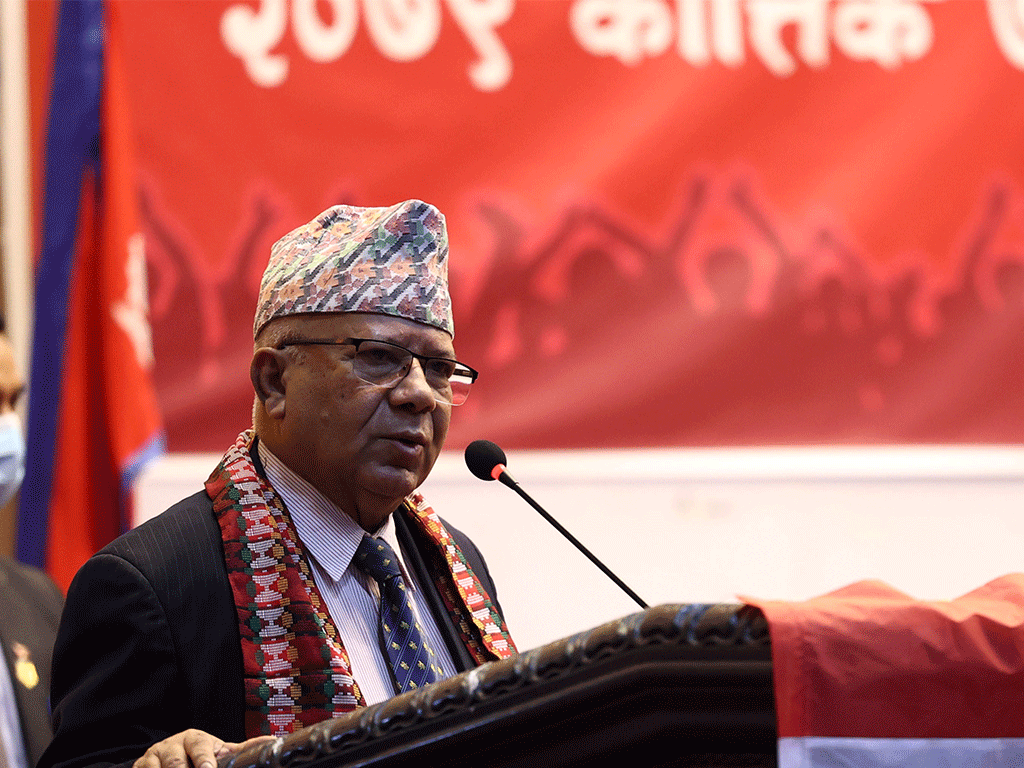 अराजकता अन्त्यका लागि समाजवादी मोर्चा र सत्ता गठबन्धनबिच सहकार्य जरुरी : माधव नेपाल