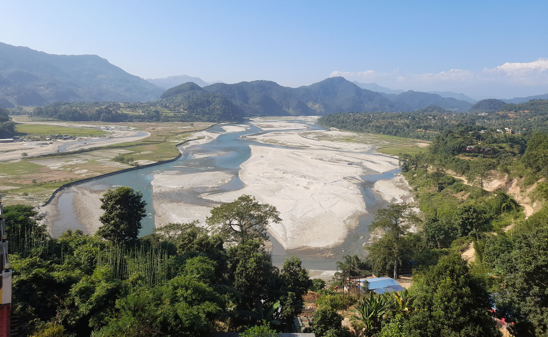 कालिका जङ्गलपार्कबाट देखिएको मादीनदी