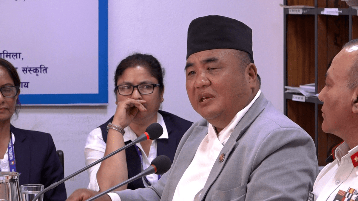 ०८३ भित्रै काठमाडौँ- तराई–मधेस द्रुतमार्गको काम सकिँदैन, तर मेलम्चीको जस्तो लामो समय लाग्दैन :  रक्षामन्त्री