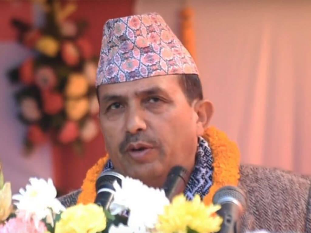 एमालेभित्रका प्रतिक्रियावादीहरूको रूप क्रमशः उदांगिने छ: भानुभक्त ढकाल