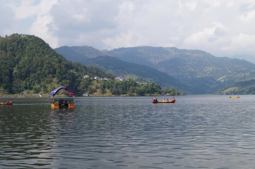 बेगनास तालमा बेपत्ताको गोताखोर द्वारा खोजी शुरु