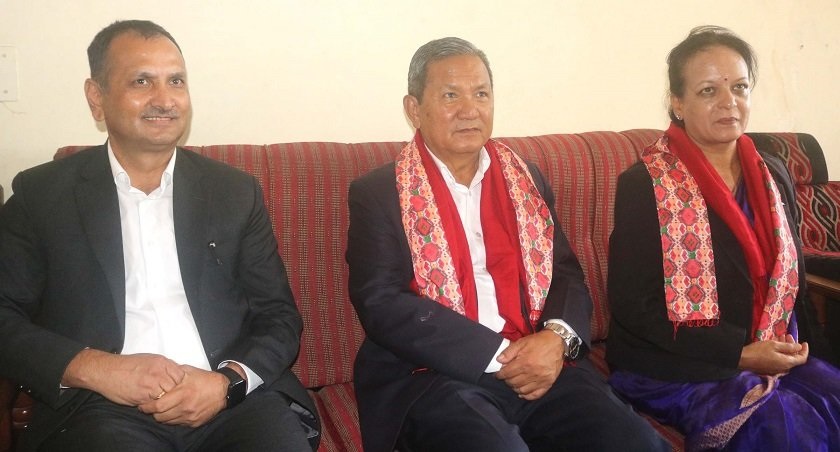संसद्को अवरोध चाँडै हट्ने छ : सञ्चारमन्त्री गुरुङ