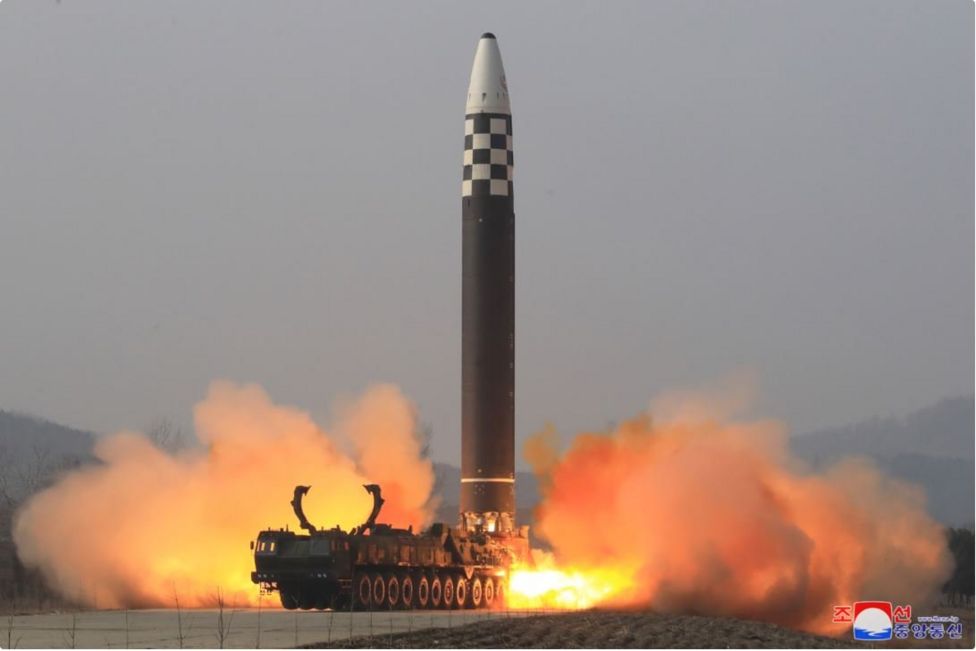 शक्तिशाली अन्तरमहादेशीय ब्यालेस्टिक मिसाइलको परीक्षण सफल गर्‍यौँ – उत्तर कोरिया
