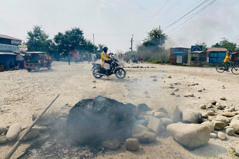 मोतीपुर झडपमा भेटियो पेट्रोल बम