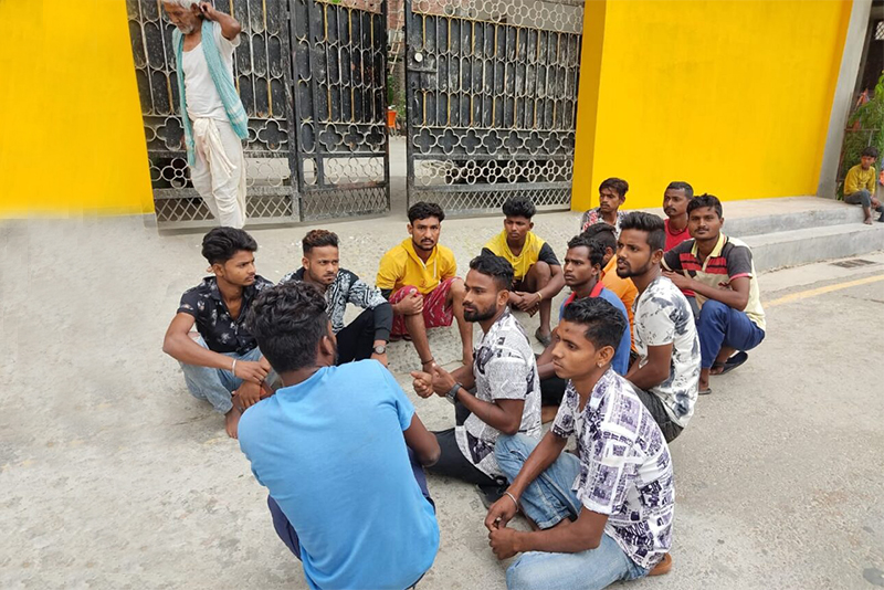 सफाइ कर्मचारीद्वारा मेयर निवासमा धर्ना