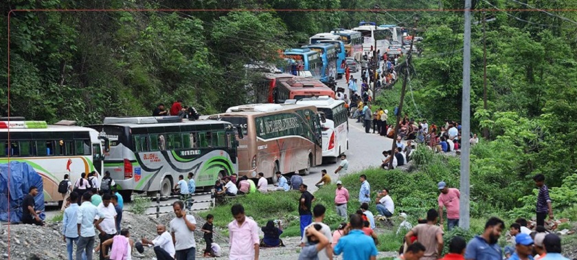 नारायणगढ-मुग्लिन सडकखण्ड दुईतर्फी सञ्चालनमा