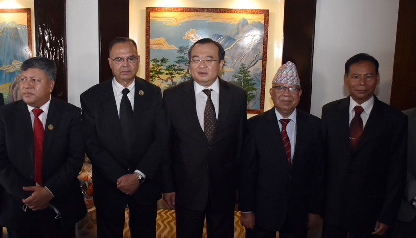 अध्यक्ष नेपाल र सीपीसीका विदेश विभाग प्रमुख लिउबीच भेटवार्ता