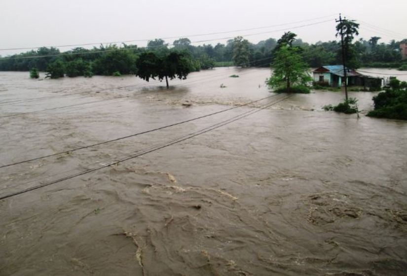 लगातारको बर्षाले यी  नदीहरुमा  बढ्यो खतराको संकेत, सतर्क रहन आग्रह