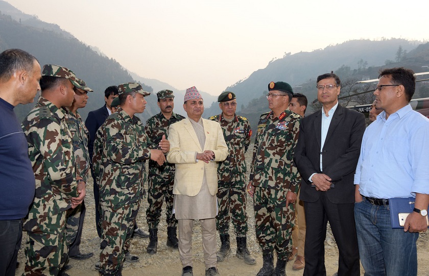 काठमाडौं–तराई मधेस द्रुतमार्गको अवलोकन गर्दै रक्षामन्त्रीले दिए यस्तो निर्देशन