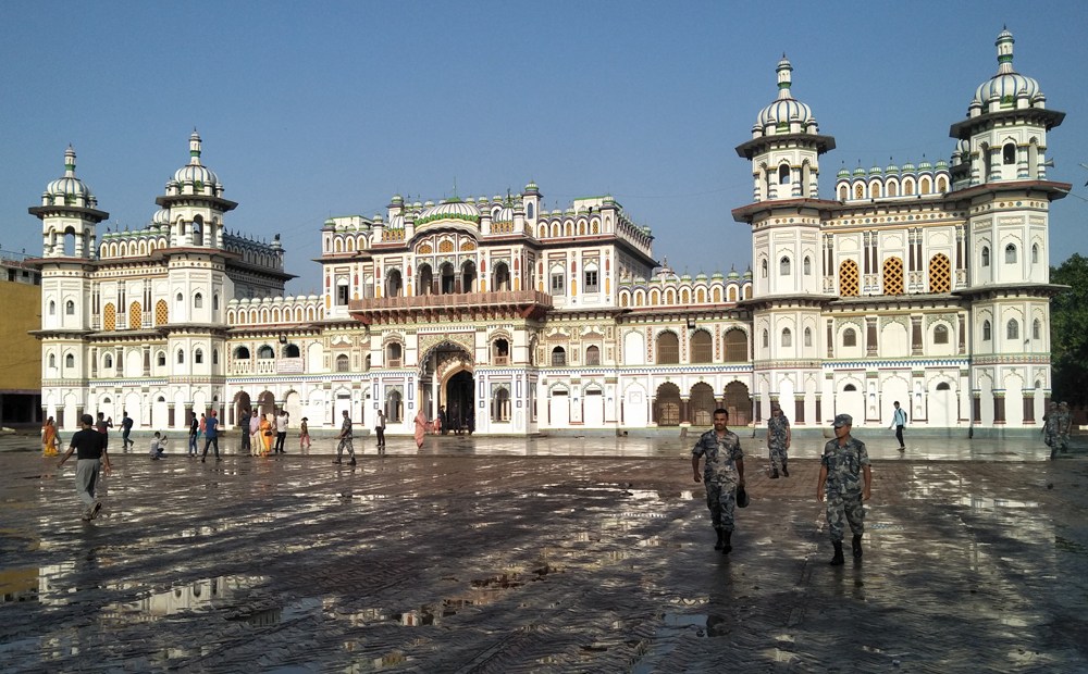 भारतिय लाखौं पर्यटक ओइरिने जनकपुरमा विवाह पंचमीको तयारी भव्य, दुलही झैं सिंगारिदैं जनकपुर