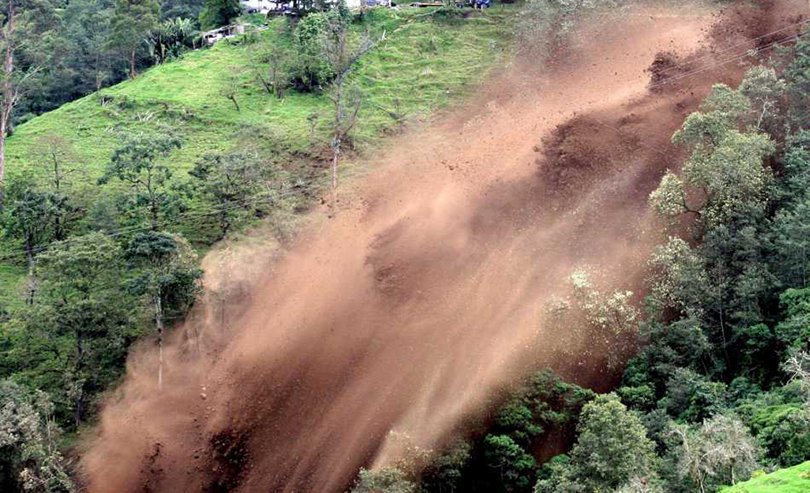 पहिरोमा परी म्यानमारमा मृत्यु हुनेको संख्या ४८ पुग्यो