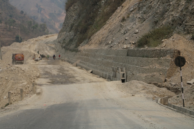 नारायणगढ गुग्लिन सडकः जेठ १६ गते हस्तान्तरण नगरे कारवाही