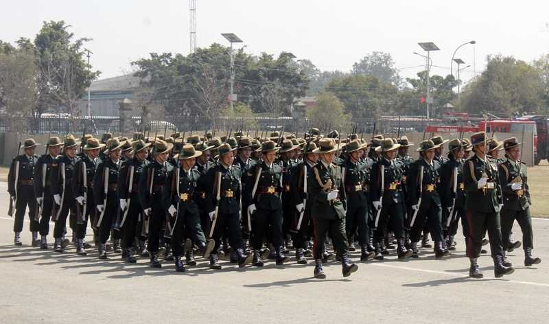 सेनाको विष्कुटमा उठ्यो गुणस्तरको प्रश्न