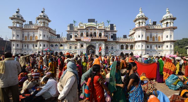 कोराना सन्त्रासका बिच मिथिलामा चौरचन पर्व मनाइँदै