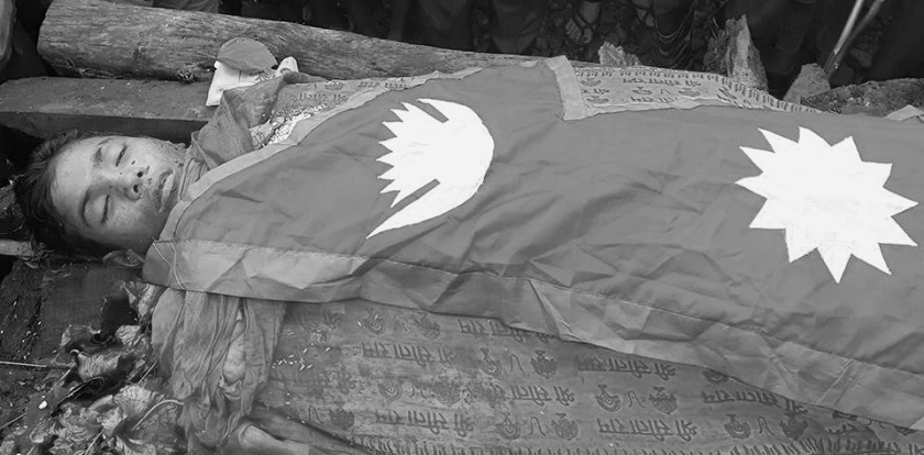 कञ्चनपुरमा मारिएका शहीद खुनाको दाहसंस्कार