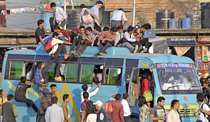 यातायात व्यवसायीबाट यसरी हुन्छ अर्बौं कर छली र उपभोक्ता ठगी