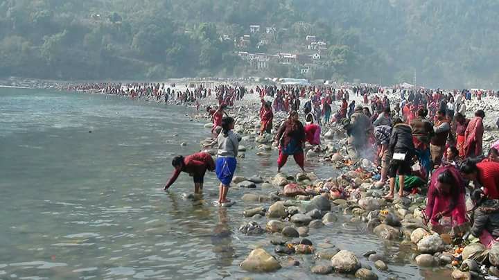 कोरोना संक्रमणको असर : सुनसान बन्यो देवघाट